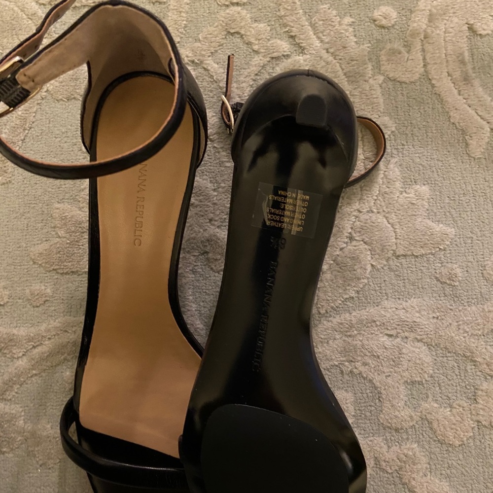 Dress shoes
